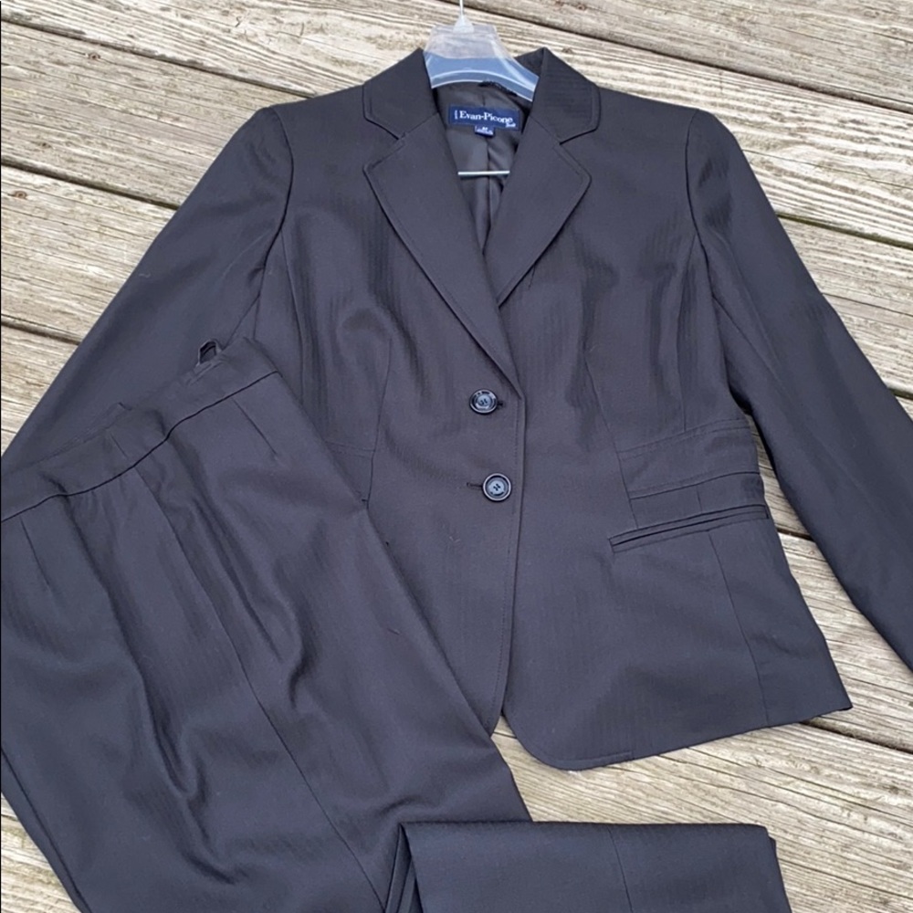 Women’s Stylish Traditional Pant Suite